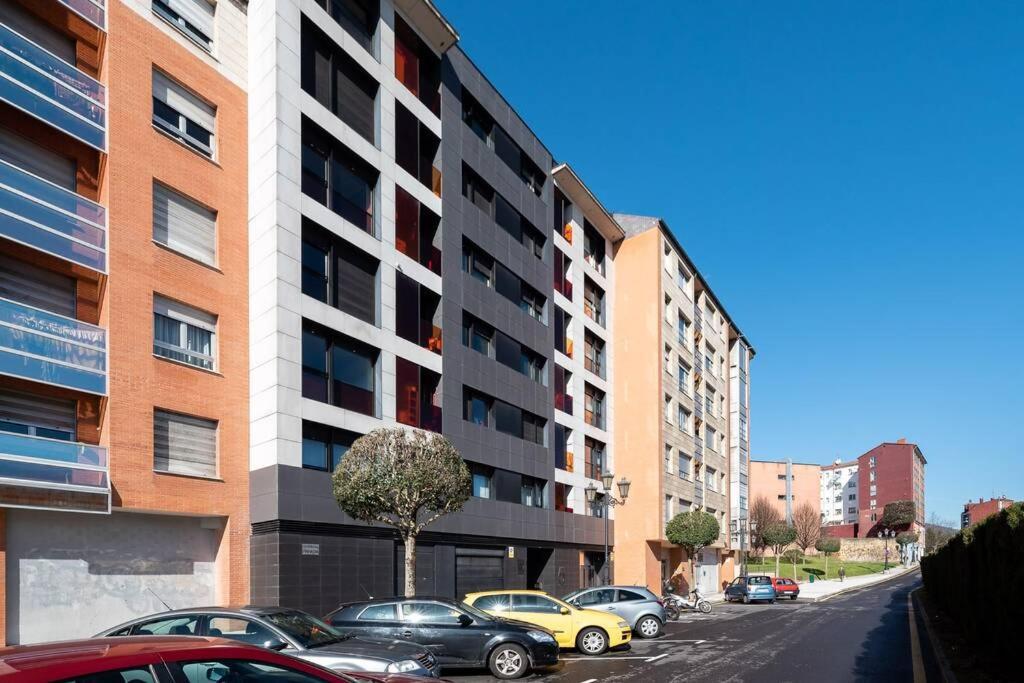奥维耶多Apartamento Soleado, Aparcamiento Gratuito, A Pie Del Centro公寓 外观 照片